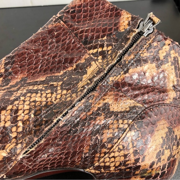 Sam Edelman Salina Snakeskin Leather Bootie Sz 7 1/2 - Picture 6 of 14